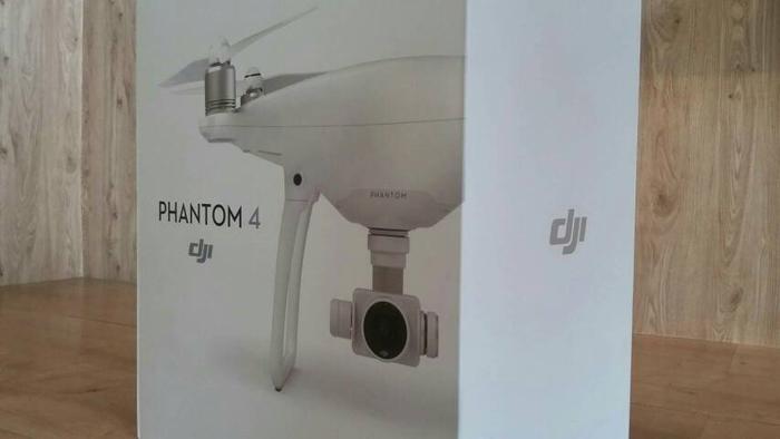 Drone DJI Phantom 4 - Seri Terbaru & Tercanggih dari DJI Quadcopter RC