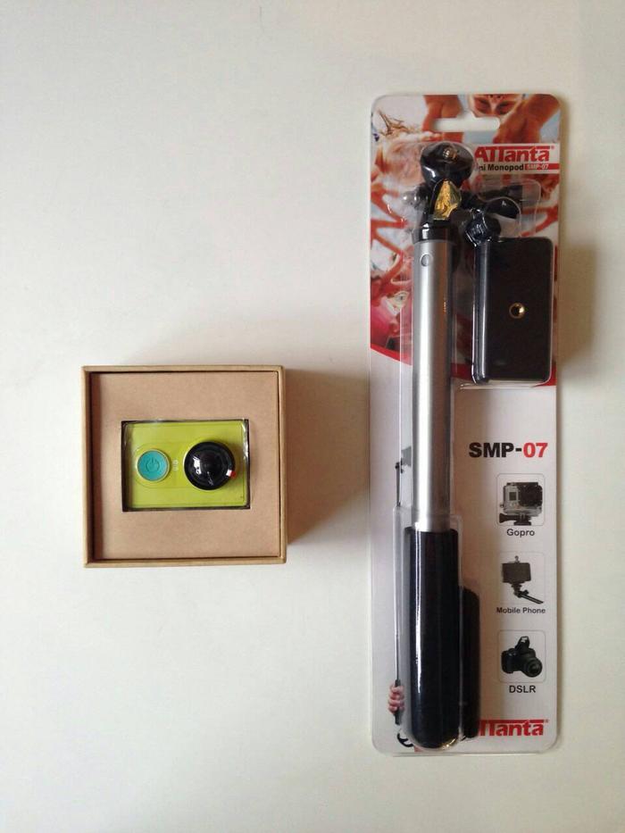 Kamera Xiaomi Yi Basic dengan Monopod / Tongsis Anti Karat